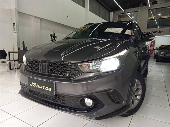 FIAT ARGO 1.3 FIREFLY FLEX TREKKING MANUAL FIAT ARGO 1.3 FIREFLY FLEX TREKKING MANUAL